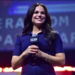 Lana Parrilla Instagram - Another fab year in Brazil @ccxpoficial Obrigada for having me back!! I love you all and Happy 10yr Anniversary!!! Beijos!! 💋🇧🇷❤️ #ccxp #brazil #teamo #ouat #lanaparrilla #fandom #gratitude #somuchlove