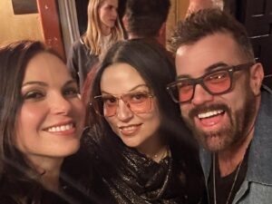 Lana Parrilla Instagram - The outpouring of love & support by family and friends has filled my heart beyond measure! 

Thank you to all who showed up to see ONE OF THE GOOD ONES and for being part of this incredible experience! 
I love you all ❤️🙏🏽

#oneofthegoodones #theatre #pasadenaplayhouse #stage #acting #family #friends #gratitude #supportthearts 🎭