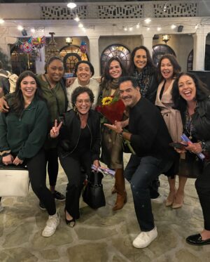 Lana Parrilla Instagram - Well we descended on @pasadenaplayhouse tonight to catch @gloriakellett #oneofthegoodones starring the divine @lanaparrilla @itscarlosgomez @isabella.gomez  @nicogreetham  Lots of great laughs, love, dear friends and good vibes. #theatrematters Here’s to a wonderful run! 🥂🎭 #whywomenkill #ritaandisabel 💃🏻💃🏻