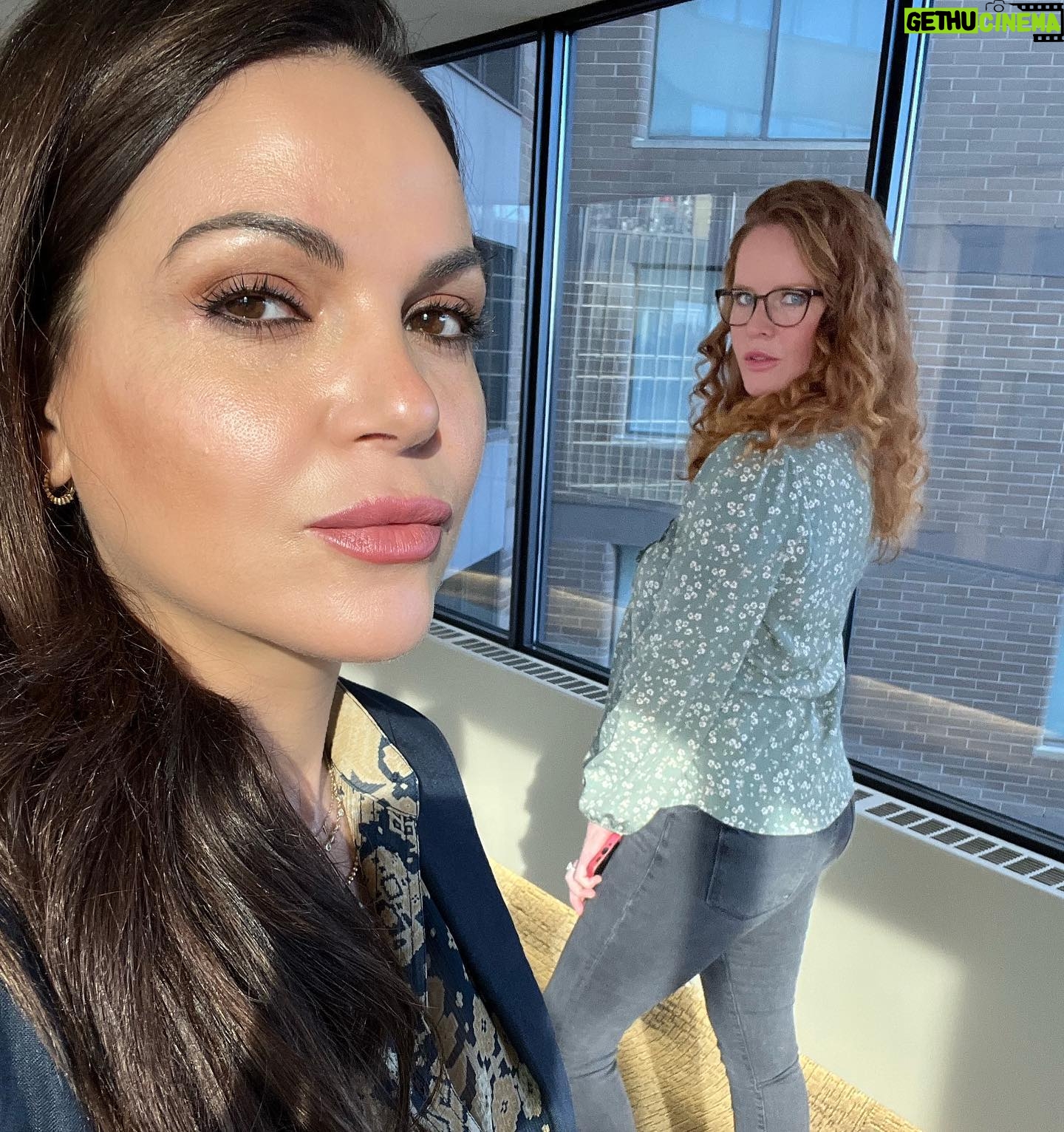 Lana Parrilla Instagram - Who us? 😈 #ouat #evilqueen #wickedwitch #sisters #potd #zelena #evilregals #eyeseyeseyes 👀