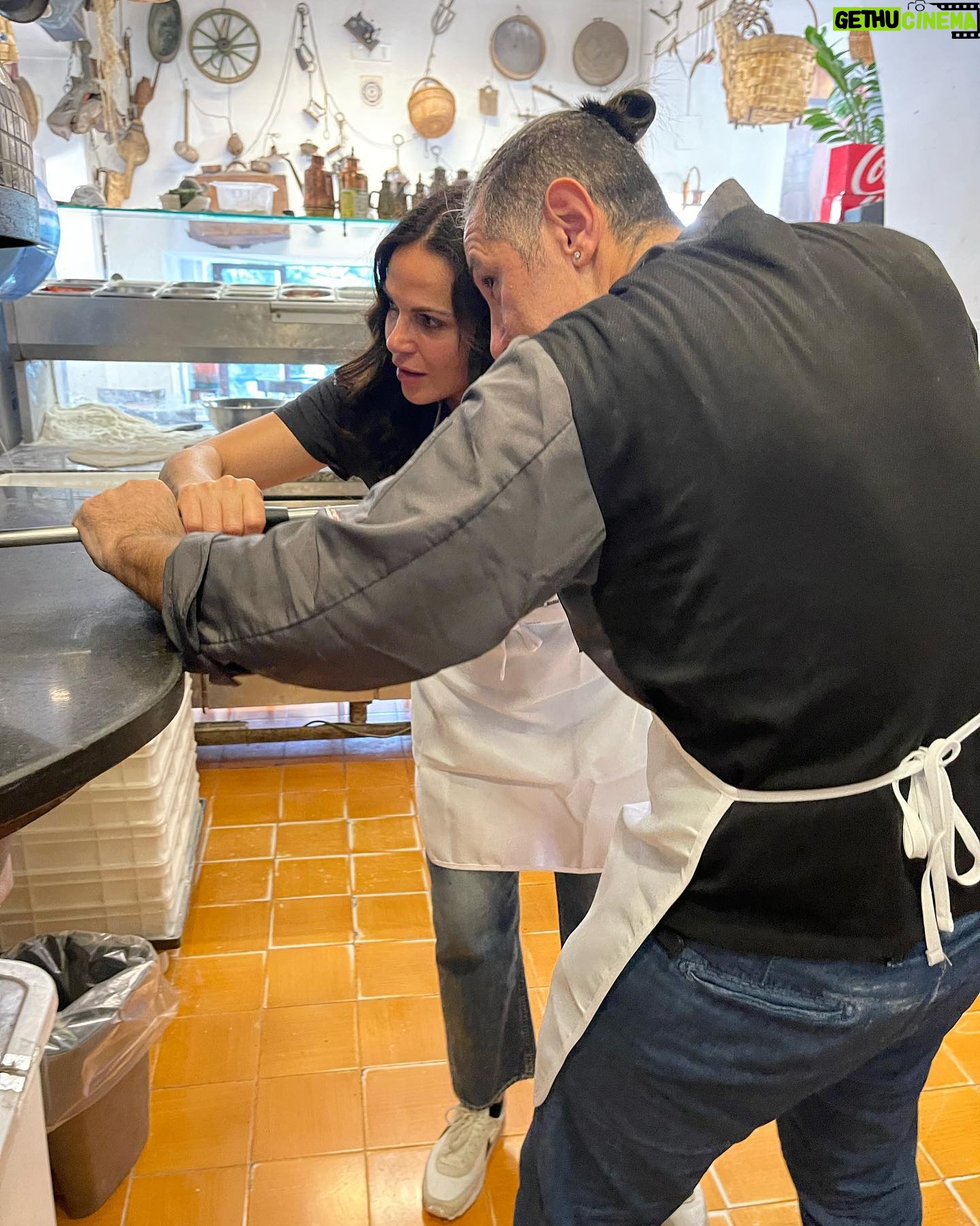 Lana Parrilla Instagram - Mangiare mangiare! Is literally all I want to do when in Napoli! All the smells of street food everywhere you go is so highly intoxicating and iniquitously tempting! Universally, Napoli has some of the greatest food and I was literally put in a time machine back to my grandmothers dinner table yesterday tasting everything! A proud Sicilian!!! Yes Neapolitans and Sicilians are the same! ๐ค Naples also happens to be the pizza capital of the world. So I HAD to come here to learn HOW to make their traditionally moist, perfectly thin dough pizza. And who better than Luigi Marra to guide me at his famous restaurant @san_carlo_17 ๐ What a blast! Btw, making pizza is much more challenging art than I thought. Not only do you have to get the measurements right, and how much to use when, you have to know temperatures, inside the oven and outside the oven. The temperature of the air, the water, my fingers and my palms all have an impact on the dough. I felt like I was in a pizza chemistry class. ๐ค๐๐ Chef Luigi is an excellent teacher with a wonderful sense of humour and an enormous amount of patience. Heโs extremely knowledgeable, a professor of the craft and reminded me of how crappy my math skills were when he started adding up the amount of grams per ingredient ๐ตโ๐ซ It truly was such a pleasure to learn the secrets behind making a Neapolitan pizza by the master himself! Respect โ๐ฝ Grazie mille Luigi! ๐๐ฎ๐น๐โค๏ธ If anyone is looking for a cool experience while in Naples, donโt miss out on this one! โญ๏ธ #italy #neapolitan #pizza #cookingclass #naples #newskills #mangiare #italian #dna #foodie #potd