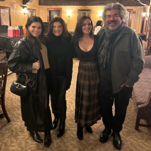 Lana Parrilla Instagram - Family & friends come to see “One of the Good Ones”! 🙏🏽❤️

I wish I had a picture of everyone in my life who’ve come to see this show.  I’ve been blown away by the love & support I have from the people in my life and am eternally grateful! 
Thank you from the bottom of my heart! 
I love you all eternally! 

#family #friends #support #love #theatre #community #grateful #blessed #potd