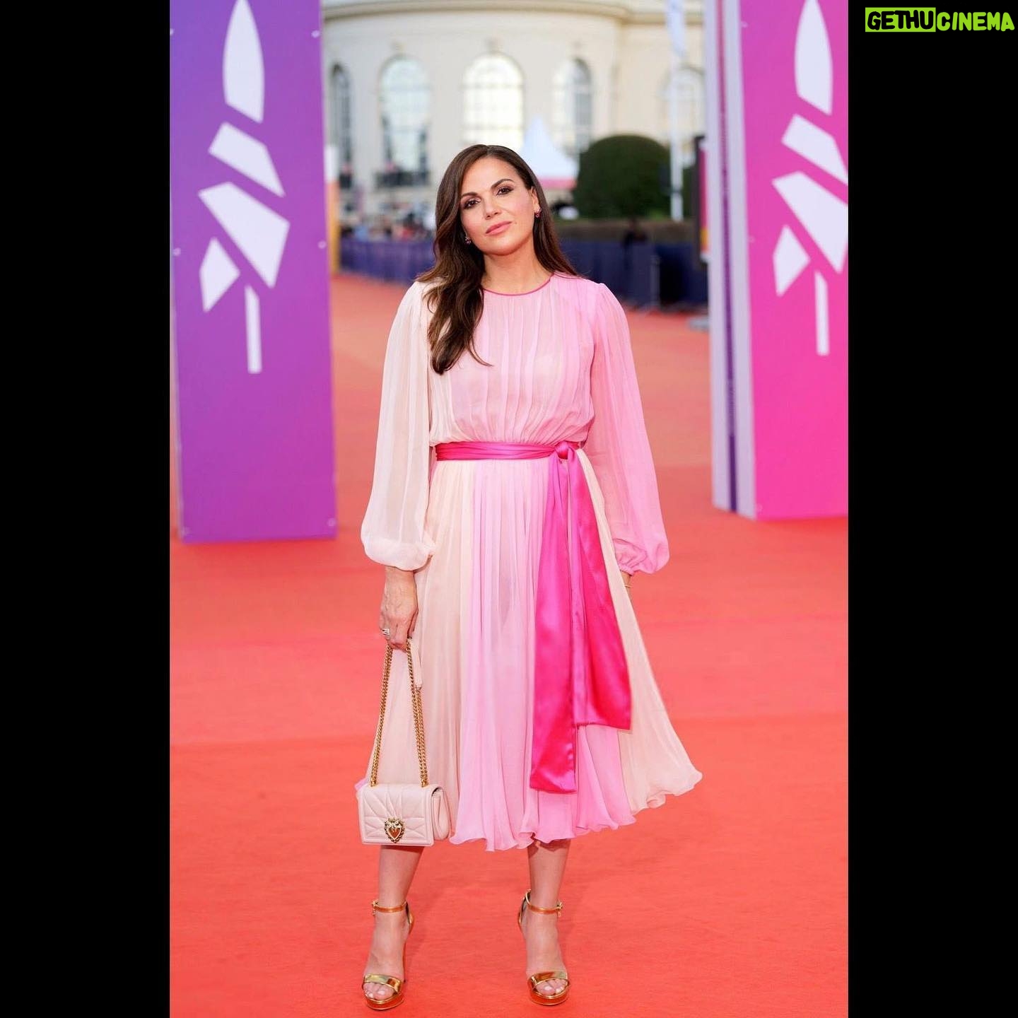 Lana Parrilla Instagram - Ooh la la! 💕 I had a fantastique time at the @deauvilleus film festival! Merci pour tout! ✨🎬🇫🇷🇺🇸✨ Grazie mille @dolcegabbana for this gorgeous pink ensemble!! I absolutely love it!! #coloroftheseason 💕 And thank you to @viviankerr @albinokid1026 @rachelstander and the entire @scrapthefilm team for welcoming me into this family! It’s been a blast celebrating with you all in Deauville! Félicitations 🍾 #indiefilm #filmfestival #deauville #france #scrapthemovie #family #glam #dolcegabbana #pinkdress #deauvillefilmfestival #redcarpet Stylist: @marjanmalakpour Makeup: @mehdirguiba Hair: @alexlagardere