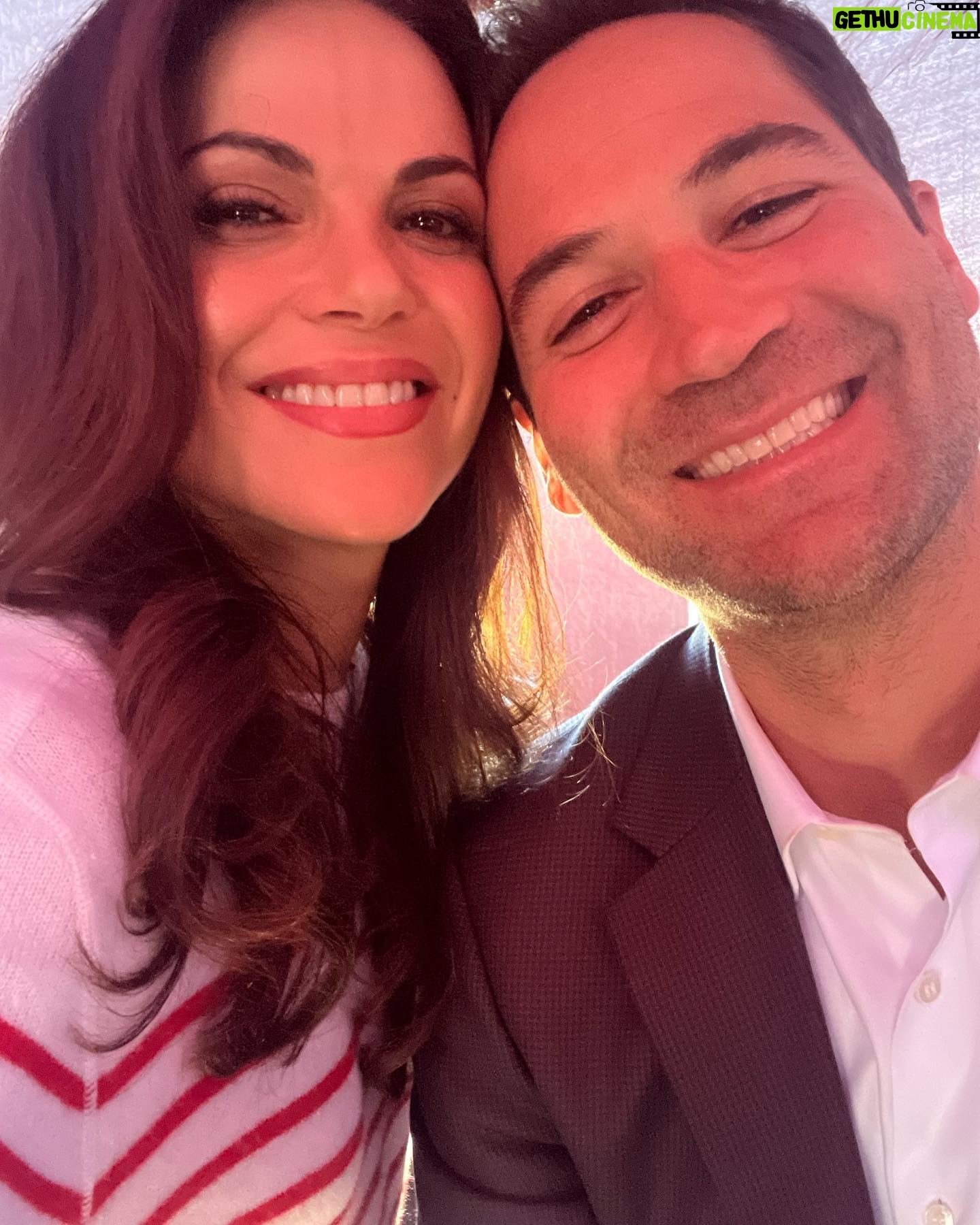 Lana Parrilla Instagram - Itβs on!!! π₯πΊπ₯ AND itβs SEXY! π₯π₯π₯ Tune in today to check out #TheLincolnLawyer on NETFLIX! This group was a dream to work with and I feel incredibly grateful to have been a part of this family!! Thank you all for including me in SEASON 2! β€οΈ @manu_rulfo @nevecampbell @jraycole @dollydoctor #beckinewton @dailynrod @tedhumphrey_ @davidekelleyproductions @michaelconnellybooks @netflix #respect β #thelincolnlawyer #thelincolnlawyerseason2 #lisatrammell #newrole #newfamilia #acting #drama #suspense #entertainment #michaelconnelly #series πΏ #potd