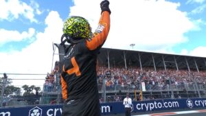 Lando Norris Instagram - That first win feeling 🤩☝🏻

#F1 #Formula1 #MiamiGP
