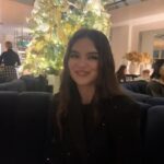 Landry Bender Instagram - It’s giving, season