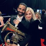 Lara Fabian Instagram – Cette photo était trop belle pour ne pas être postée, et notre rencontre trop belle pour ne pas être chantée … à suivre ♾️ @enfoiresofficiel