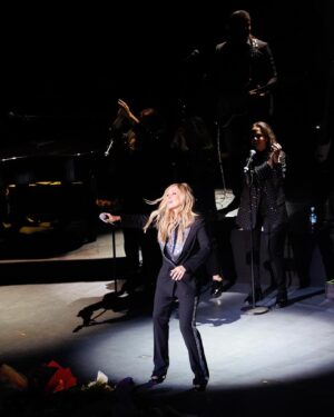 Lara Fabian Instagram - About yesterday 🙏🏼#Je T’aime Tour