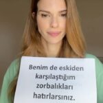 Larissa Gacemer Instagram - Guzel insanlar @simpleturkiye siber zorbalığa karşı diyor ki; yüz yüze gelmeye yüzümüz olsun 💚 Sosyal medyada yorum yaparken karşınızdaki insanların da gerçek insanlar olduğunu unutmamız ve kimseyi kıracak kötü yorumlar yapmamız çok önemli. İyi kalpli olmak bize her zaman en iyi gelen şey☺️ Siber zorbalığın karalama, beden utandırma, ifşa, siber takip gibi çok farklı türleri olduğunu biliyor musunuz? Bu konuda daha fazla bilgi edinmek için Simple’ın siber zorbalıkla ilgili tanımlara açıklık getirdiği iyikalplisozluk.com a mutlaka göz atın. 🙏🏻 #iyikalpliol #işbirliği