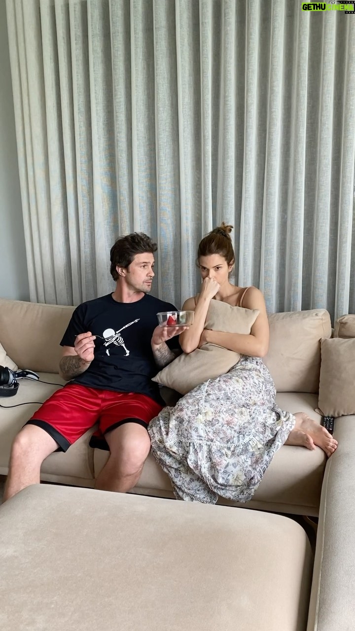 Larissa Gacemer Instagram - Kimler böyle? (şarkısız) versiyonu 😵💫😂