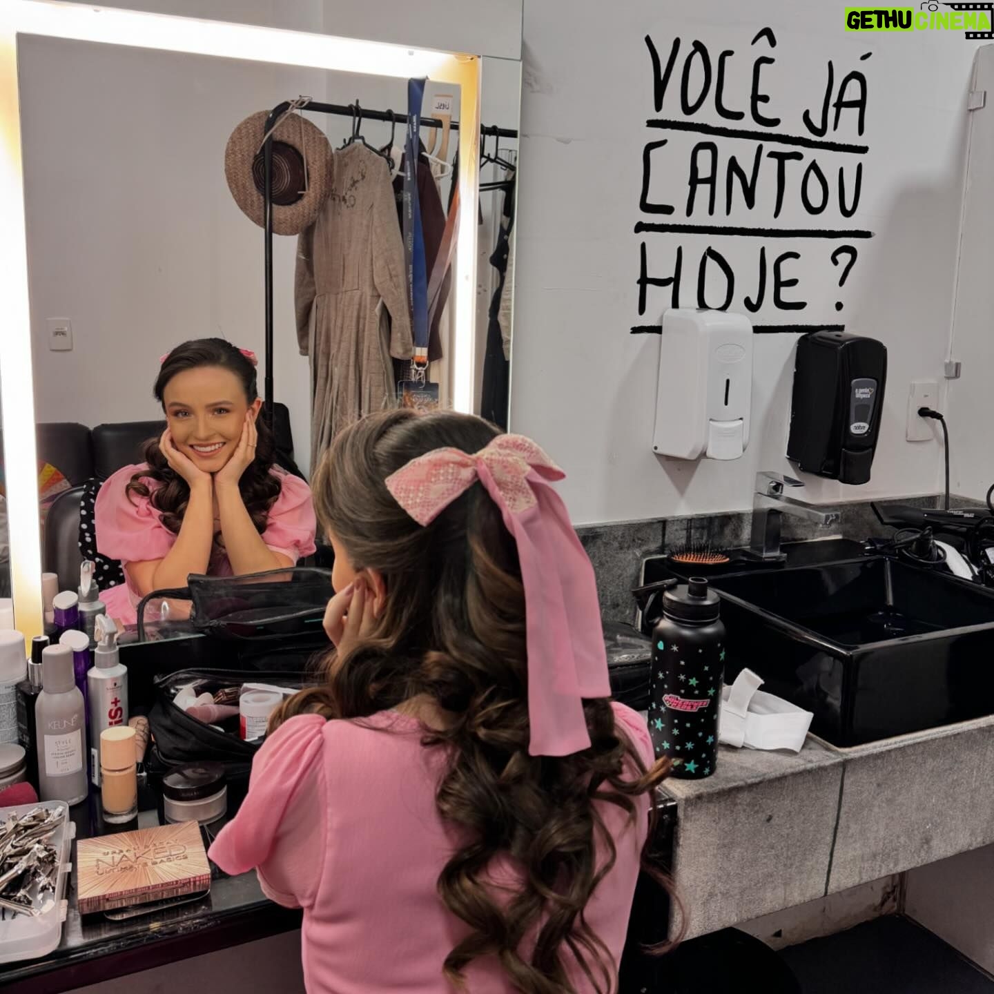 Larissa Manoela Instagram - De umas semanas pra cá 💗