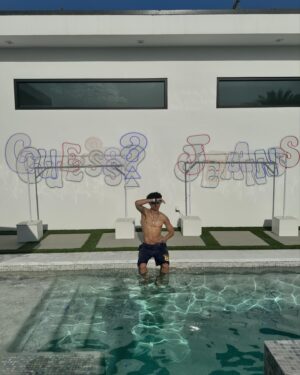 Larri Merritt Instagram - girl i guess we goin swimming @guessjeans