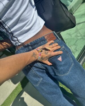 Larri Merritt Instagram - girl i guess we goin swimming @guessjeans