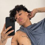 Larray Instagram - felt sexy, might delete 😝