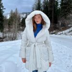Larsen Thompson Instagram - Cozy season in @moorer_official Osiride-STP #ad