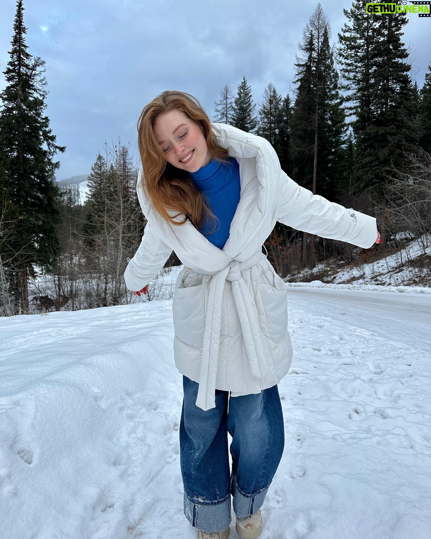 Larsen Thompson Instagram - Cozy season in @moorer_official Osiride-STP #ad