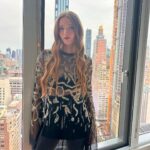 Larsen Thompson Instagram - @jasonwu moments🤍 I met Jason back in 2017 and it has been such a joy to watch his incredible journey. You’re so special, thank you for having me!!!