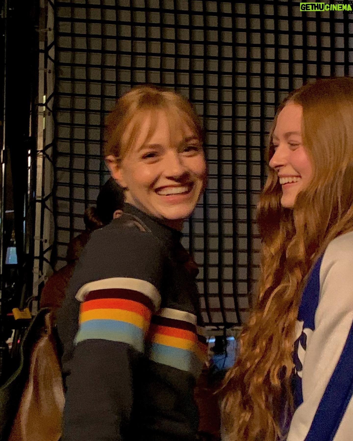 Larsen Thompson Instagram - bts of filming @tarotmovie with some of my favorite peopleš„¹ enjoy ;) and go watch it NOW in theaters!!!