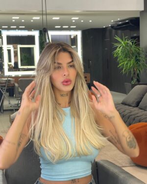 Lary Bottino Instagram - 
