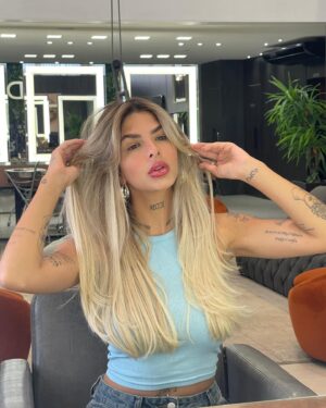 Lary Bottino Instagram - 