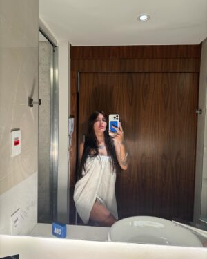 Lary Bottino Instagram - 🍒🍒🍒🍒