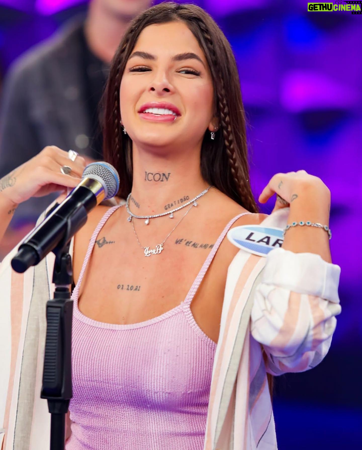 Lary Bottino Instagram - @sbt @pgmsilviosantos