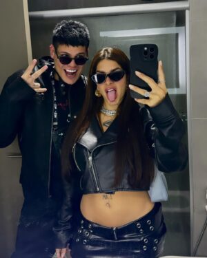 Lary Bottino Instagram - 🩷