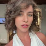 Laryssa Ayres Instagram - Oi, olha meu cabelo novo 🥹😍🤌🏼 @spadeiaerenatario vocês sempre cuidaram bem de mim, é bom estar de volta <3
