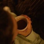 Laryssa Ayres Instagram - Até pensei em escrever algo mais extenso diante de toda vivência, mas como aprendido, é impossível expressar o que é pra quem nunca vivenciou e não se faz necessário pra quem já sabe. Outono, dias de renascimento Respiração Entrega Conexões Natureza Expansão A morte do xamã 🏹 Imensamente encantada com @viver.moksha Obrigada por conduzirem tão amorosamente cada processo ali presente ✨💡🫀 📷 @allemanzano__