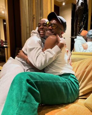 Lashana Lynch Instagram - My brother for life @damola2000 🫂🫶🏾