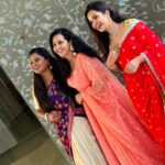 Lasya Manjunath Instagram - Having a sister is like having a best friend you can’t get rid of. ... . . . Oufits - @pari.designers_
