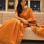 Lasya Manjunath Instagram - IT’S OK TO BE A LITTLE OBSESSED WITH JEWELLERY 💍 Gold jewellery: @devipavitraofficial Saree : @pari.designers_ Come, join for my Akshaya Tritiya shopping....Devi Pavitra Gold & Diamonds offers very exciting offers on this occasion - Flat 6% VA on Chains/Banges; Flat 12% on Stone Jewellery & on Diamond Jewellery Rs.51,999/- per carat, T&C Applies Watch Never Before Unique Designs in latest Gold and Diamond Jewellery with unbeatable offers… @devipavitraofficial First time of it's kind in Hyderabad - Bridal Studio for aspiring Brides Address For all occasions, One location : Devi Pavitra Gold & Diamonds 1st Floor,PNR Empire, Near Metro Pillar No : A 737 KUKATPALLY, Hyderabad. - 500072. Contact : 9406689999 managed by: @unomantrik unomantrik@gmail.com #devipavitraofficial #gold #diamonds #jewellery #jewellerycollection #latestjewellerydesigns #latestdesign #jewellerystore #goldjewellery #puregold #diamondjewellery