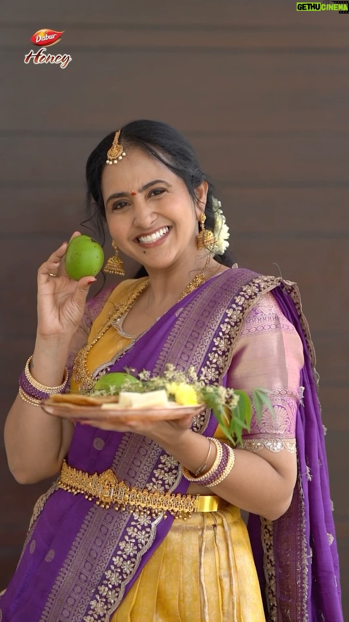 Lasya Manjunath Instagram - Golden mornings, sweet traditions! π
π― Dive into the festive spirit with Dabur Honey β the perfect start to your daily rituals and celebration delights. β¨ Proudly certified as AGMARK special grade, ensuring premium taste and purity. π― @daburhoneyofficial #Ugadi #Ugadi2024 #UgadiWishes #HappyUgadi #HappyUgadi2024 #Celebration #UgadiCelebration #UgadiFood #HealthyStart #DaburHoneyLove #UgadiCelebrations #SweetMomentsWithDaburHoney #DaburHoney #StayHealthyStayFit #StayFitFeelYoung #DaburHoneyAlways #StayFitwithDaburHoney #OptforNatural #saynotosugar