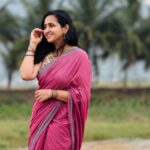 Lasya Manjunath Instagram – A woman with a voice is, by definition,
a strong woman.🩷

I will stand up for my self , I will speak out for not to offend but to defend 🩷

Saree : @pari.designers_ 

 #standforyourself #standup #speakup #speakout #strongwomen