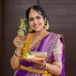 Lasya Manjunath Instagram – Ugadi 🙏🏻 🌿🥭

MUA: @themakeupshapes 
Outfit: @pari.designers_ 
📸: @happy_portraits_photography
