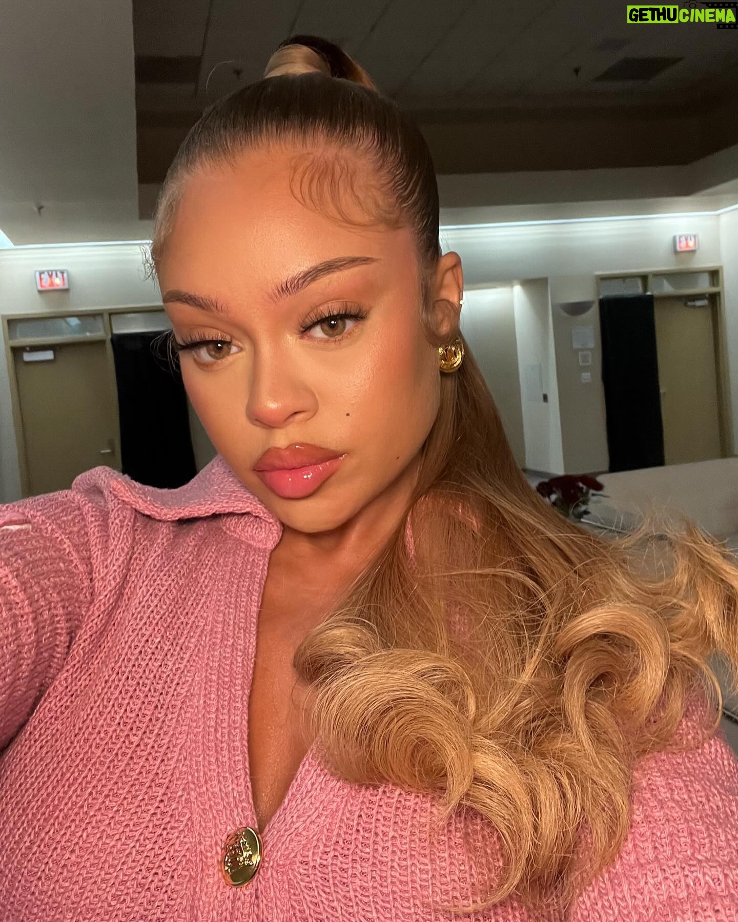 Latto - 1.3 Million Likes -