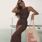 Laura Archbold Instagram - "Aquí llevo cosas de señora" Si señor… 👜 @be__gut