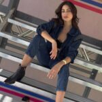 Laura Archbold Instagram – A la @f1 hace mucho le tenía ganas, llevo años siendo “fan de closet”.
Pero ningún plan vale la pena si la compañía no es especial. 
El ojo de @chevignon_ch no podría haber sido más acertado en escoger a este equipo. 
Me gusta coincidir con mujeres que le “meten la pata” a la crianza tradicional, que tienen la certeza que entre nosotras podemos ser amigas, que no es verdad que en equipo las mujeres “somos complicadas” mujeres que SON, en mayúscula musical. 
Ha sido bonito y especial.
#megustanuchoesto
#mexicomiamor
#todasconchevignon