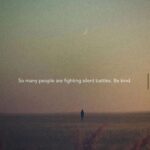 Laura Archbold Instagram – Be kind.
•
“Hay mucha gente librando batallas silenciosas. sé amable” 🤍