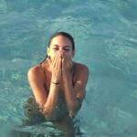 Laura Archbold Instagram – La vie🤍