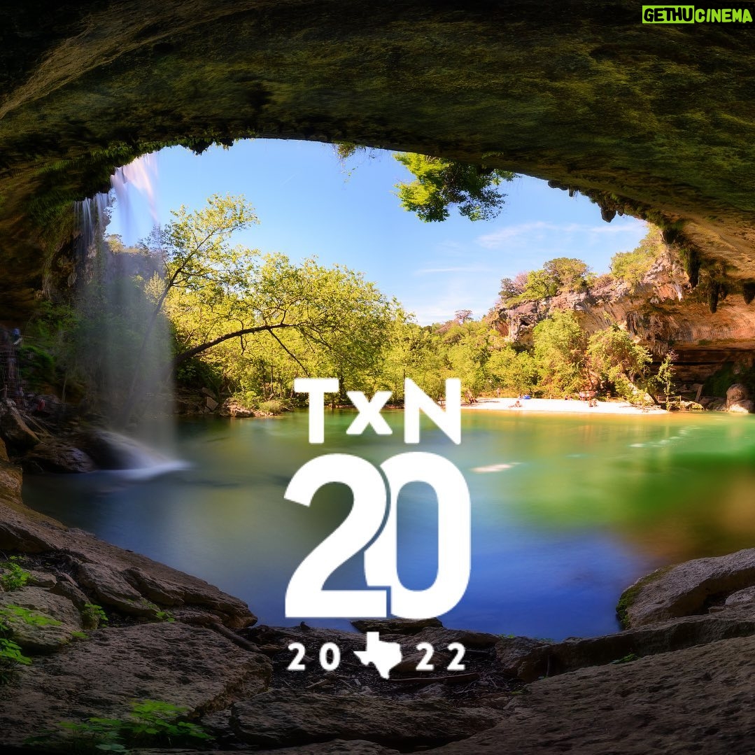 Laura Bush Instagram - Congratulations to this year’s @TexanbyNature 20! Through your actions and efforts in conservation, you are setting the standard for sustaining a prosperous economy, rich natural resources, and a secure future for the next generation. Learn more at www.TxN20.org. #txn20 #conservationmatters#texanbynature
