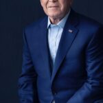 Laura Bush Instagram - Repost from @georgewbush • If you want to lead people, you have to like people. Through @masterclass, I’m teaching my approach to executive leadership for the first time. I’m opening up my painting studio, and @laurawbush will be joining us for a few lessons, too. I hope that you can draw on my experience as president to communicate with sincerity and lead with confidence. Link in bio.
