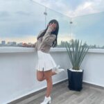 Laura Carmine Instagram - #tbt extrañando mi pelo largo, ¿cómo les gusta más largo o corto?