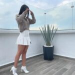Laura Carmine Instagram - #tbt extrañando mi pelo largo, ¿cómo les gusta más largo o corto?