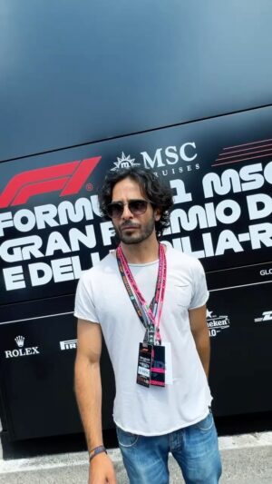 Laura Chiatti Instagram - Dalla partenza al traguardo è stato entusiasmante stare in pista insieme a @msccrociereitalia 🏎️💪🏻
Grazie per l’ospitalità!
.
.
@laurachiatti82 
@msccruisesofficial @msccrociereitalia 
#MSCCruisesxF1 #DrivingChangeTogether #MSCrociere