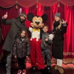 Laura Chiatti Instagram - favola d’amore❤️ @disneylandparis #disneylandparis30 #disneyxcrismas