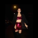 Laura Chiatti Instagram - sorprese …. grazie @carolina_savino @donnaveleno @_eleonoracm_ph @emilyydevito
