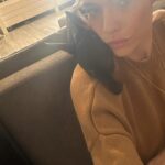 Laura Chiatti Instagram - Ho pensato di prendere un cane…. invece ho preso l’amore ❤️