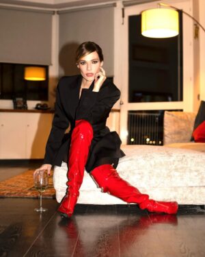 Laura Chiatti Instagram - Red passion❤️