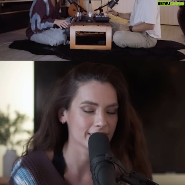Laura Chimaras Instagram - Ya está disponible en YouTube una sesión de poesía y música que hice con @robbiemeza y su nuevo formato de #mezasessions 🎶🎤 Vayan a escuchar y dígannos que les pareció, el link lo tienen en el perfil o en las historias. #robbiemeza #chimaraslaura #poesíaymúsica #playlist